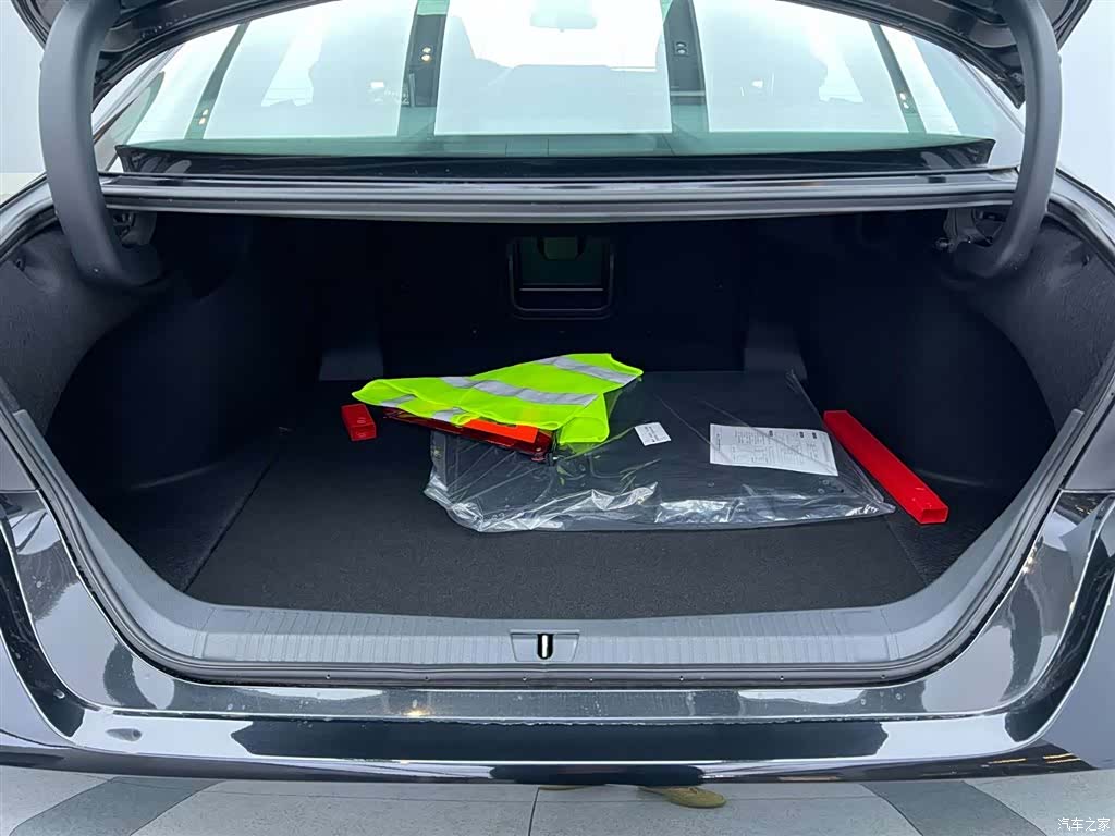 Toyota Avalon, 2024 10