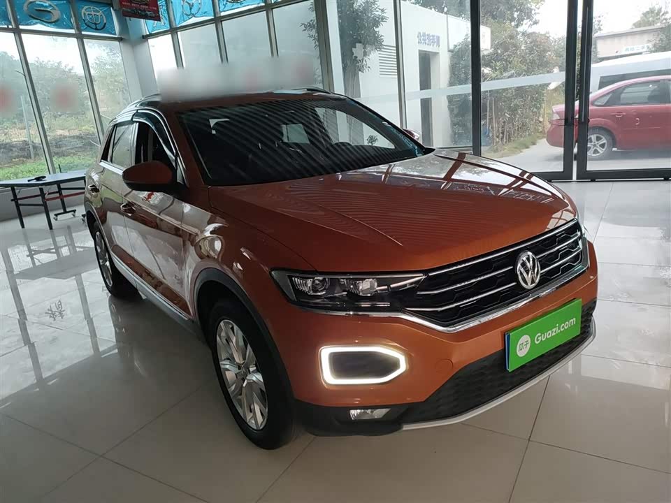 Volkswagen T-ROC exploring Songs