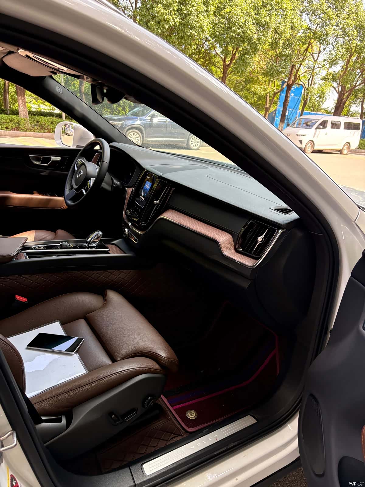 Volvo XC60, 2024 7