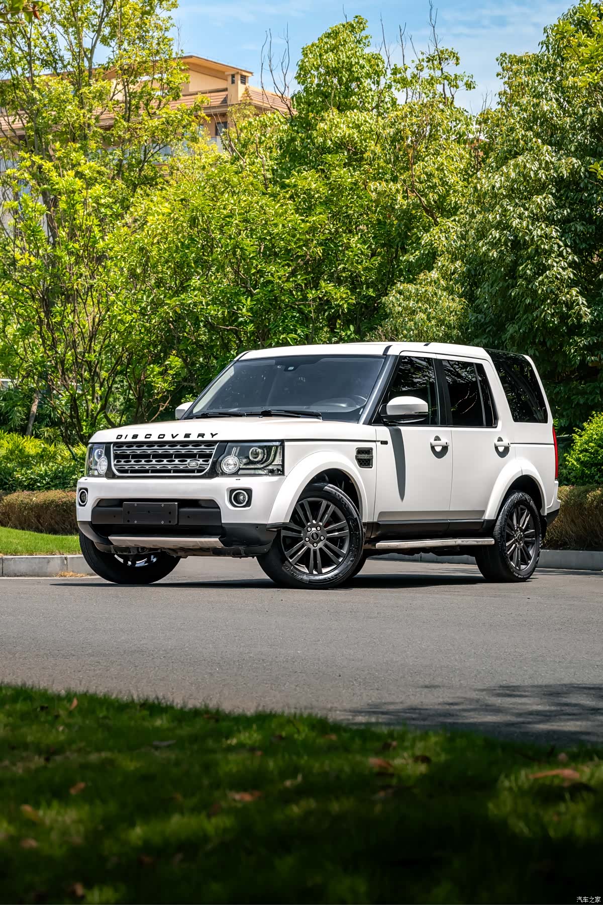 Land Rover Discovery, 2016 1