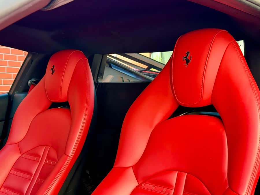 Ferrari 488 2018, фото 9