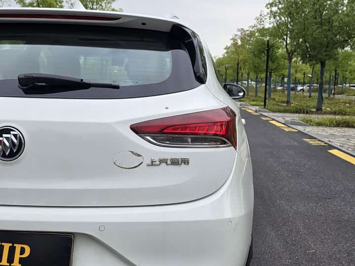 Buick Excelle GX 2018 15T Dual-clutch Elite