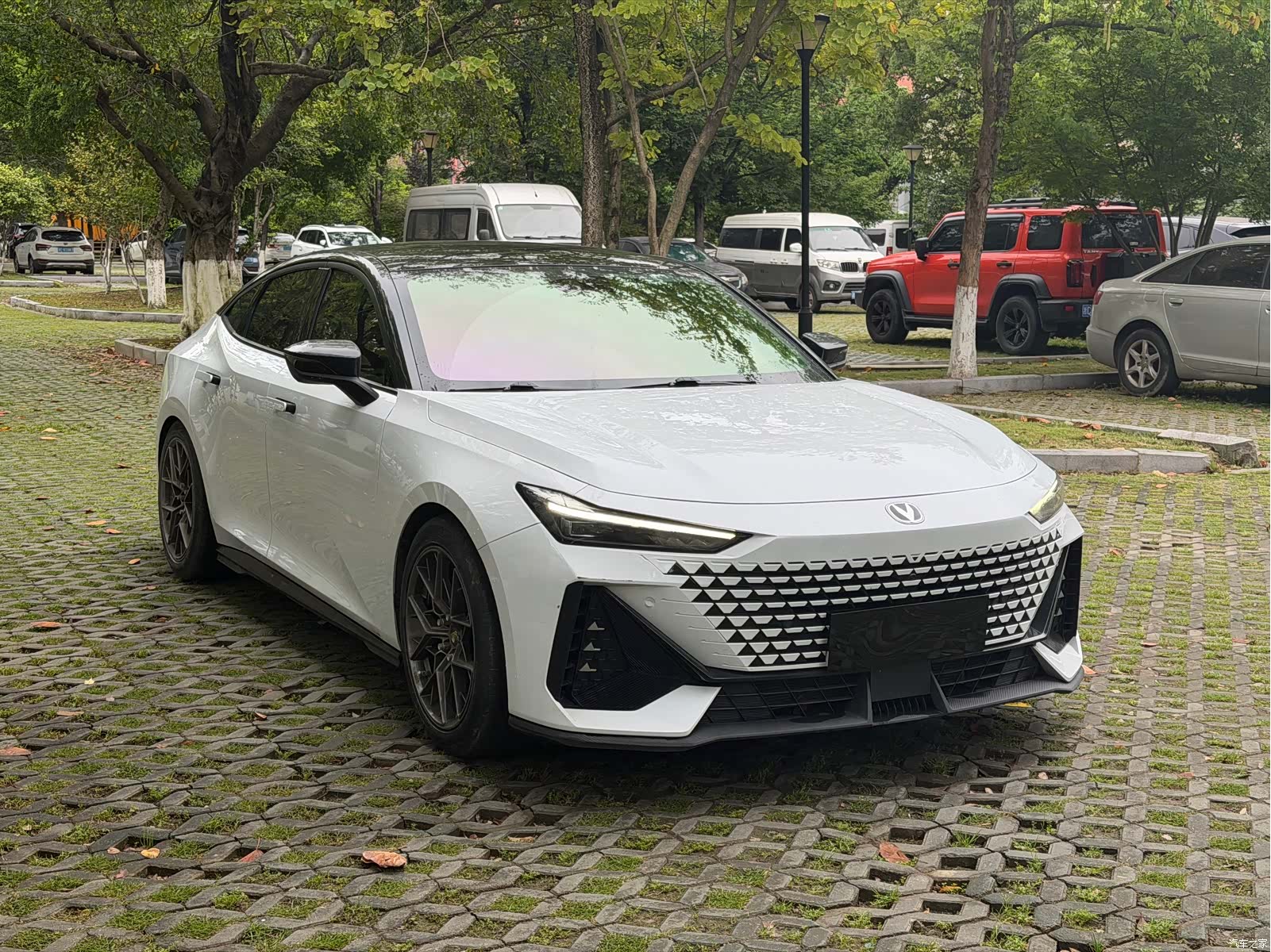 Changan UNI-V, 2022 3