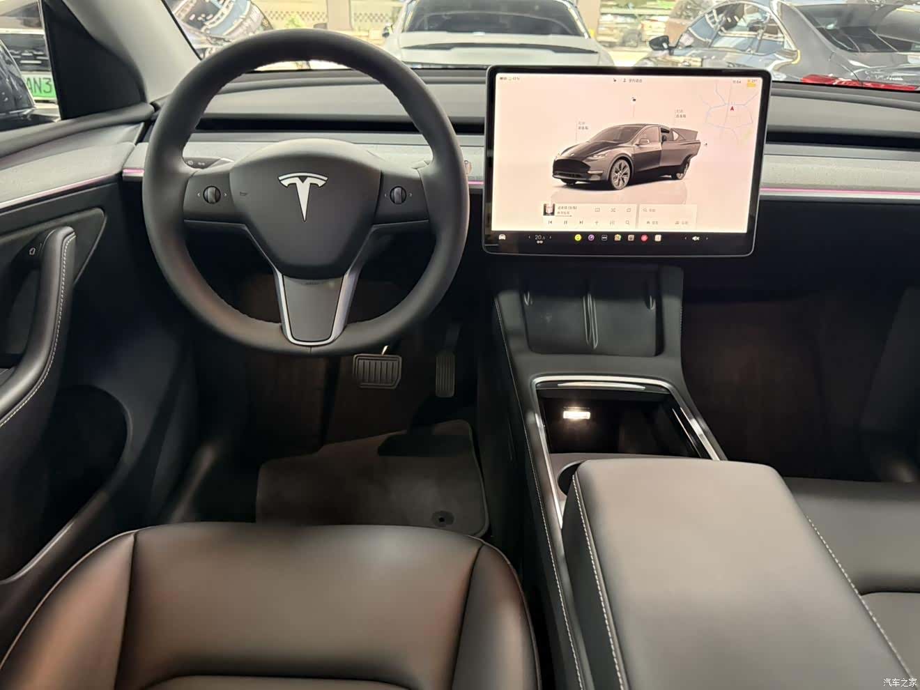 Tesla Model Y, 2024 13