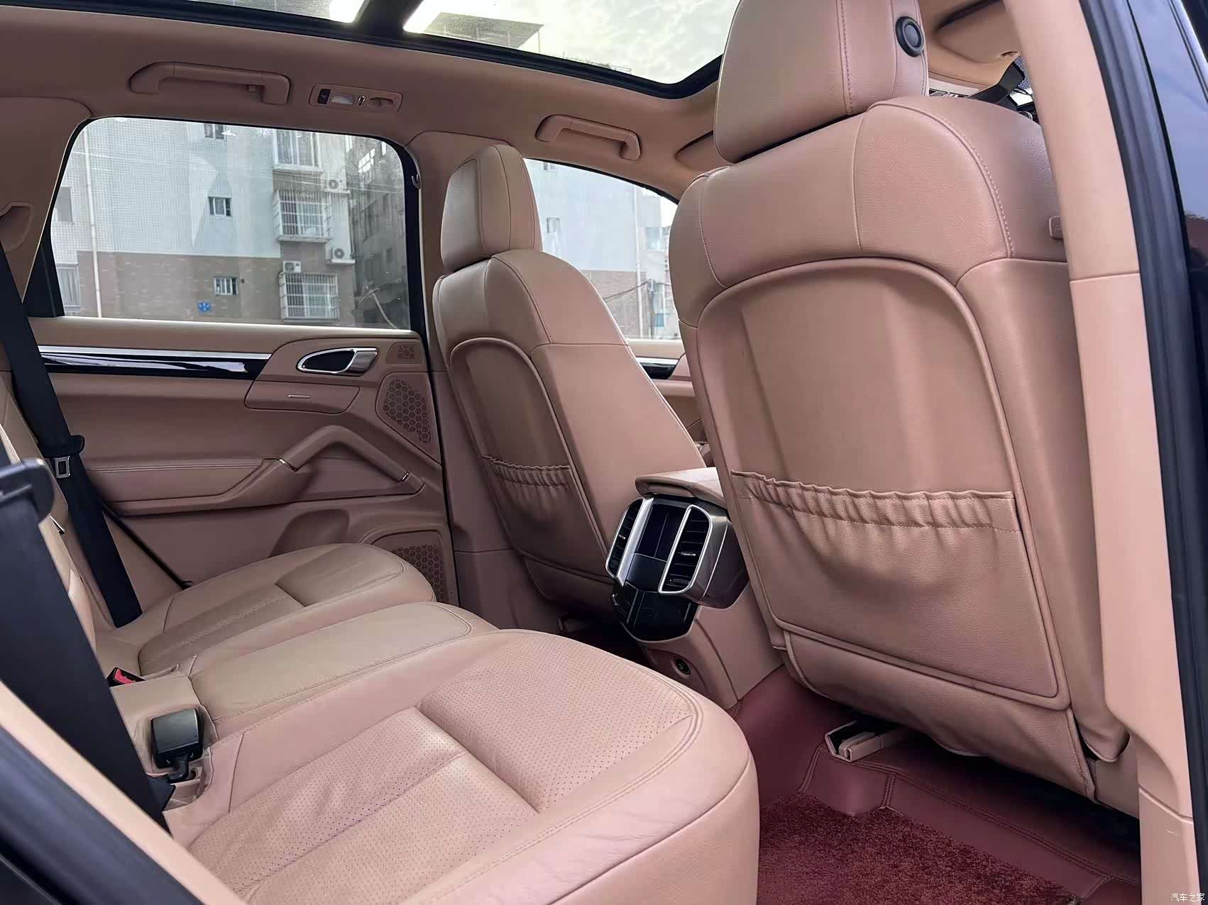 Porsche Cayenne, 2012 15