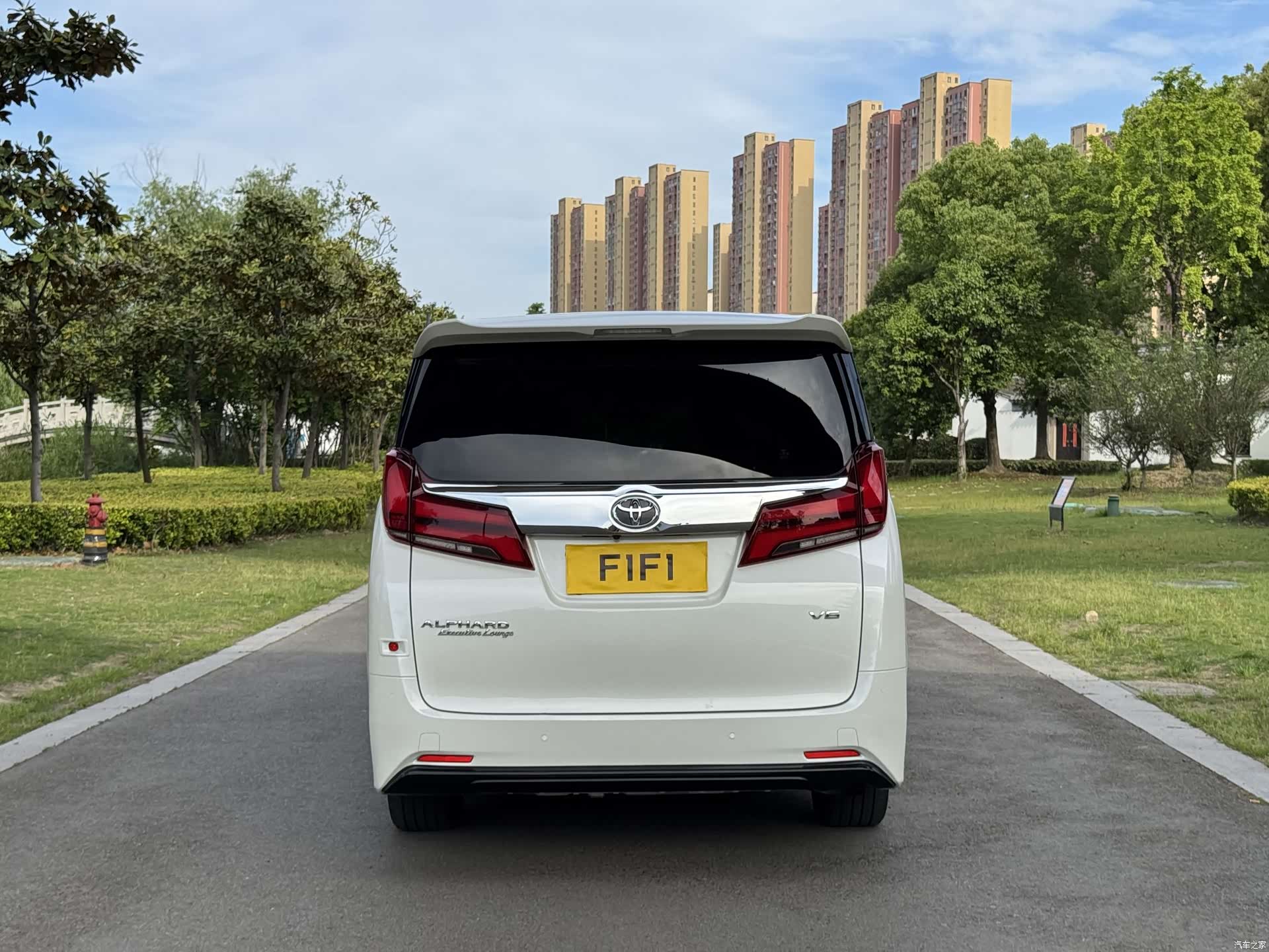 Toyota Alphard, 2019 6