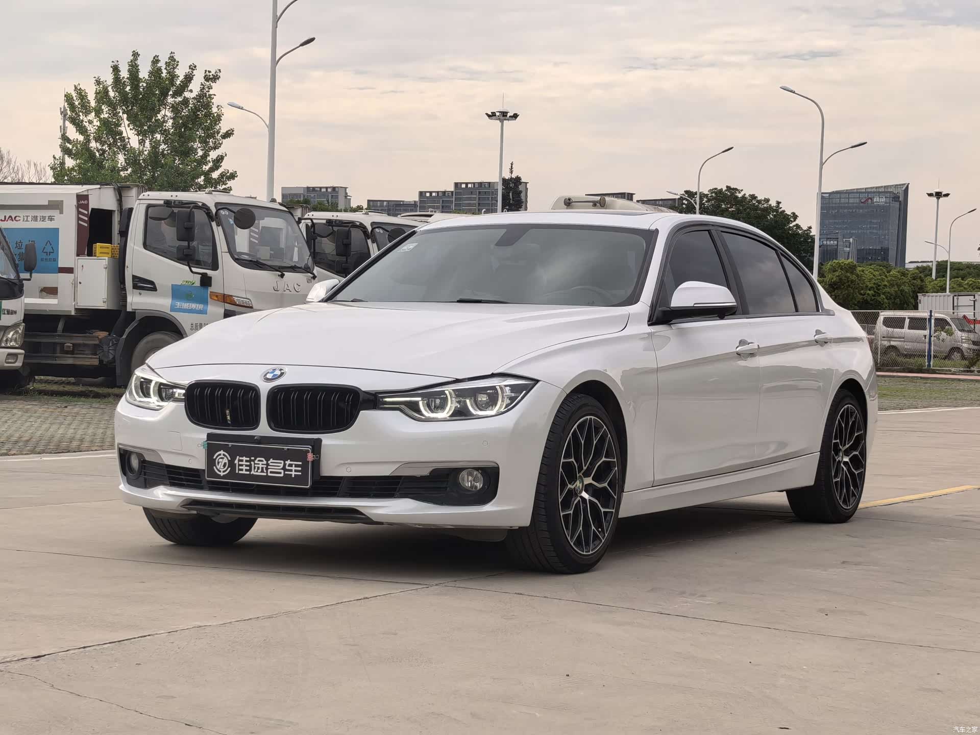 BMW 3 Series, 2018 1