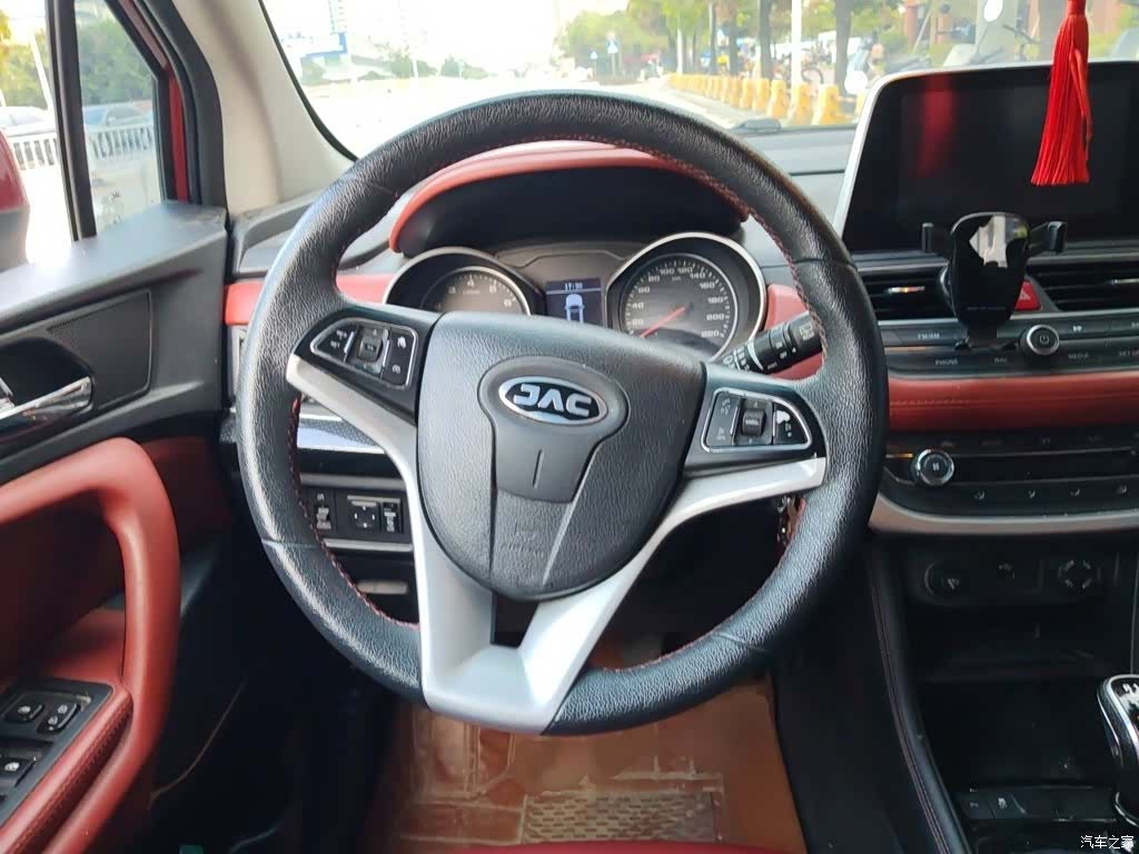 JAC S3, 2016 3
