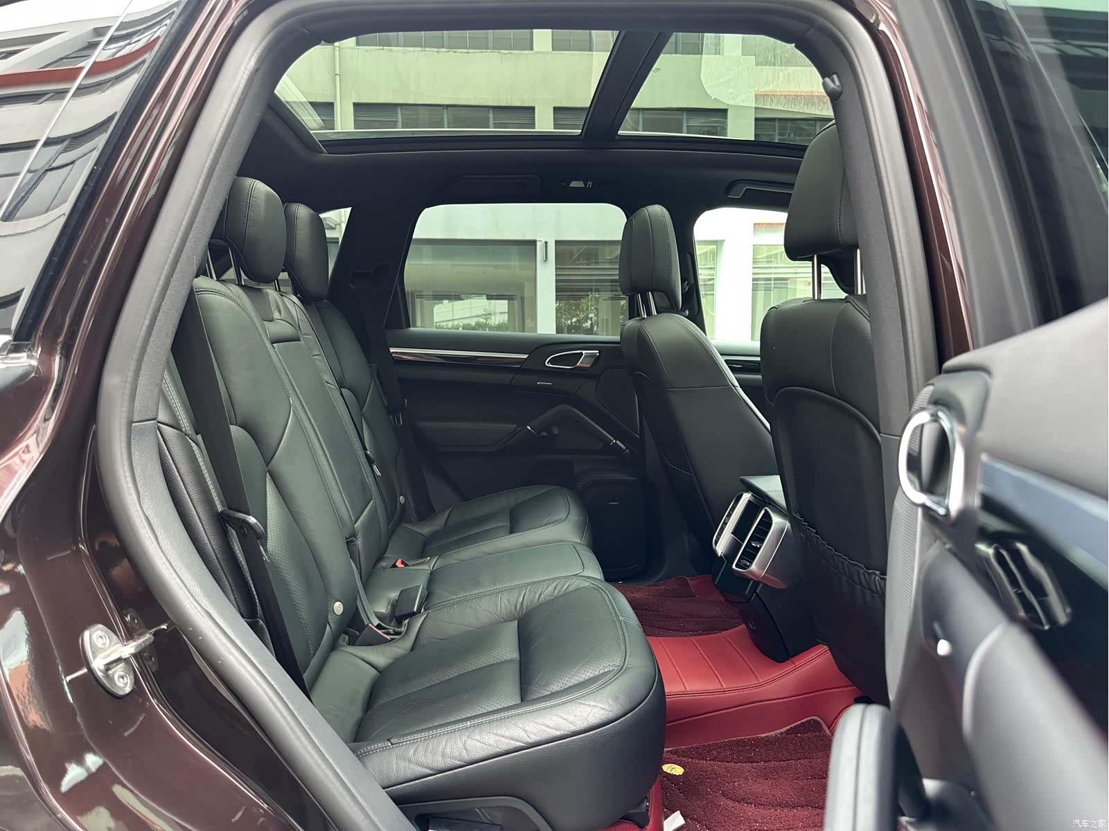 Porsche Cayenne, 2017 16