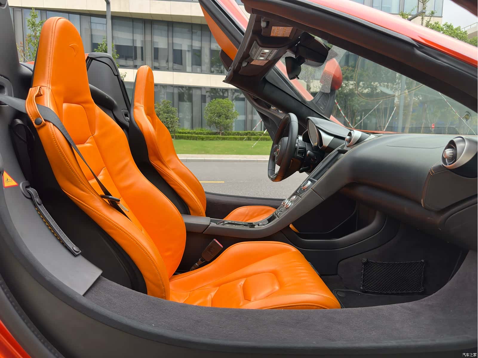 McLaren 12C, 2014 21