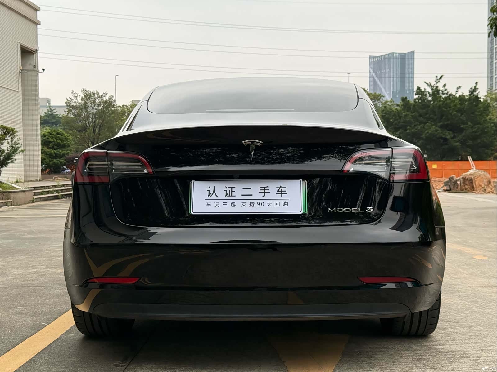 Tesla Model 3, 2023 12
