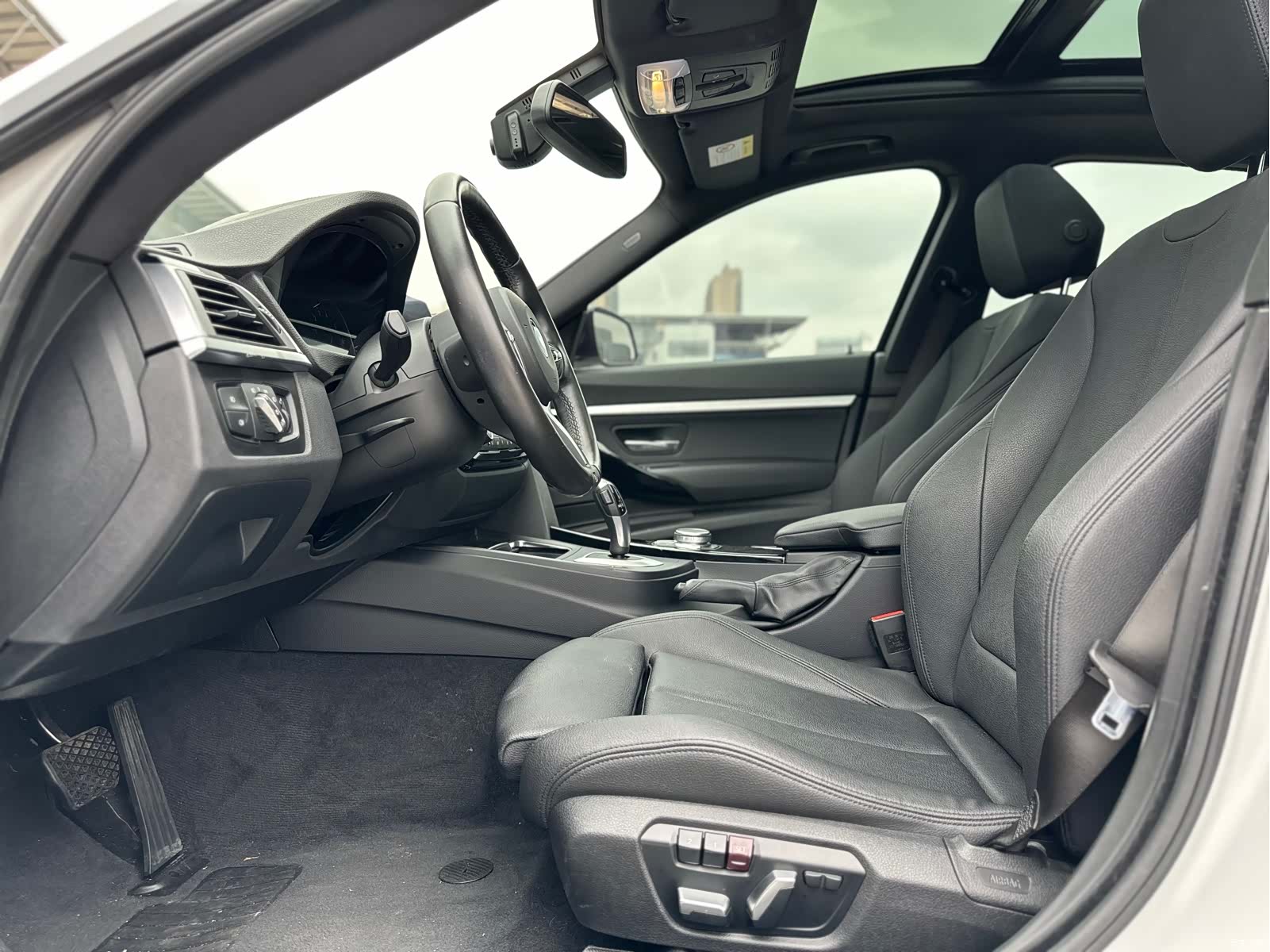 BMW 3 Series, 2021 8