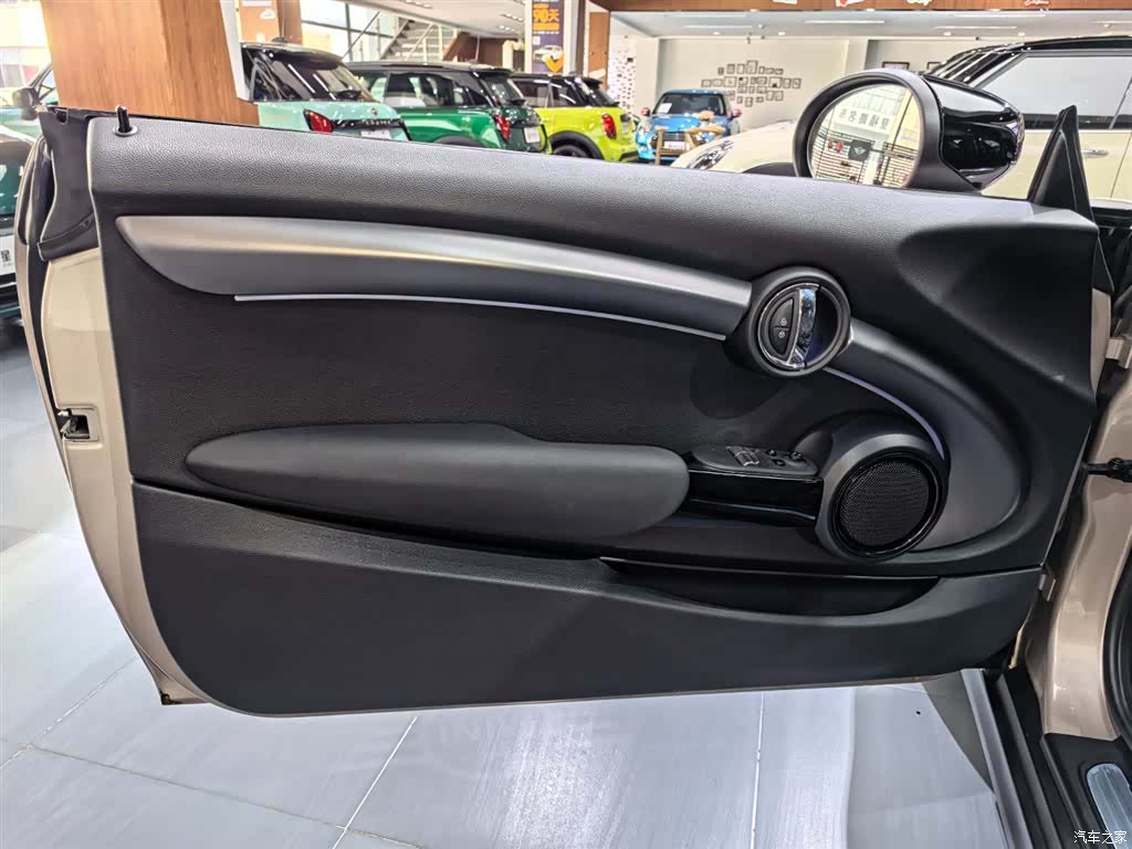 Mini Cooper, 2022 14