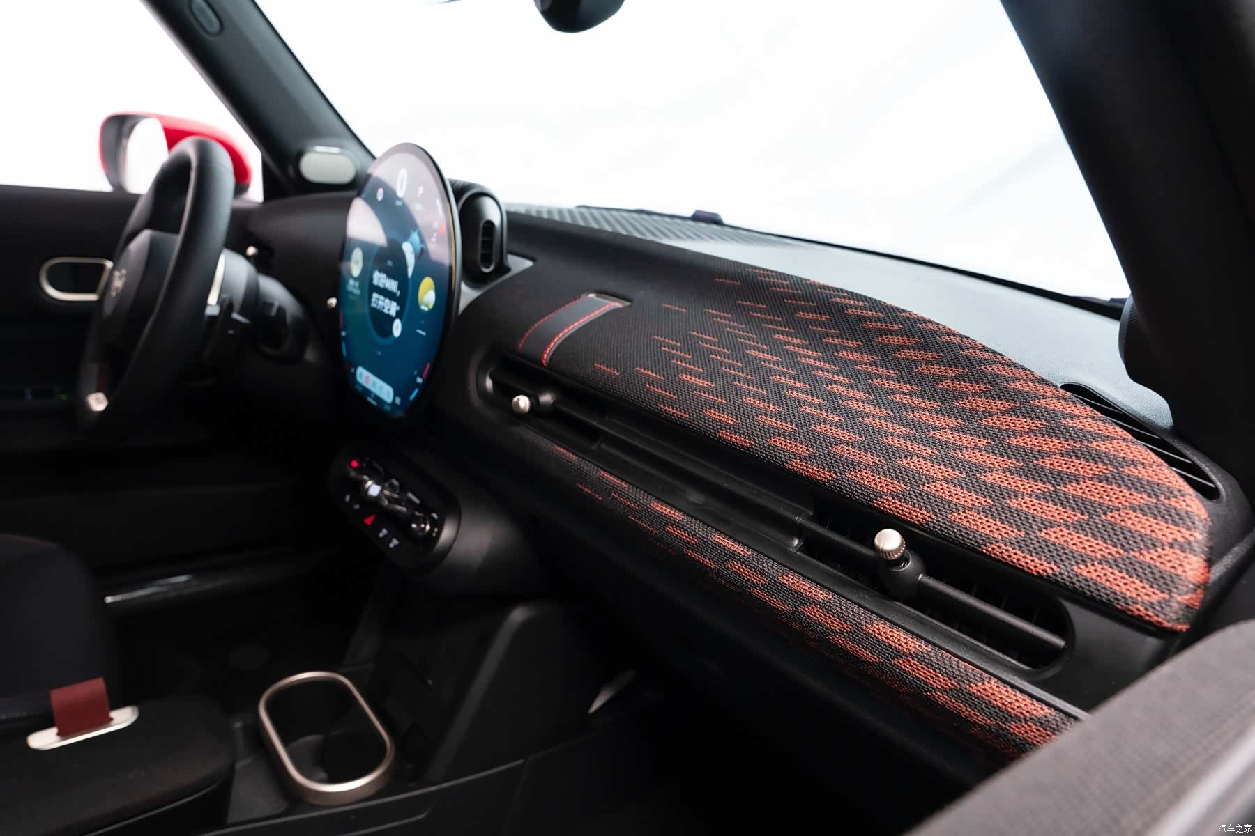 Mini Cooper, 2025 31