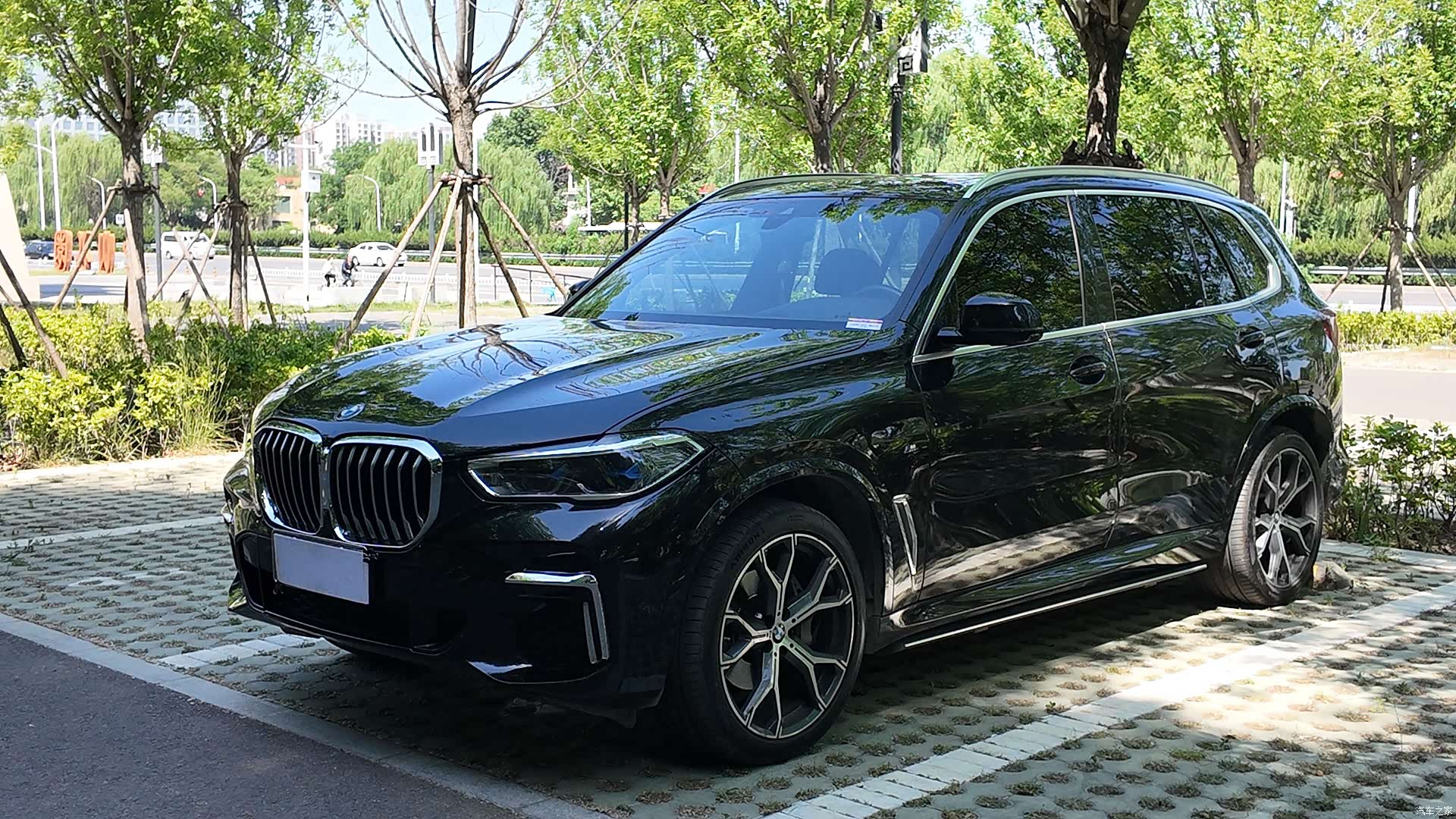 BMW X5, 2023 все фото