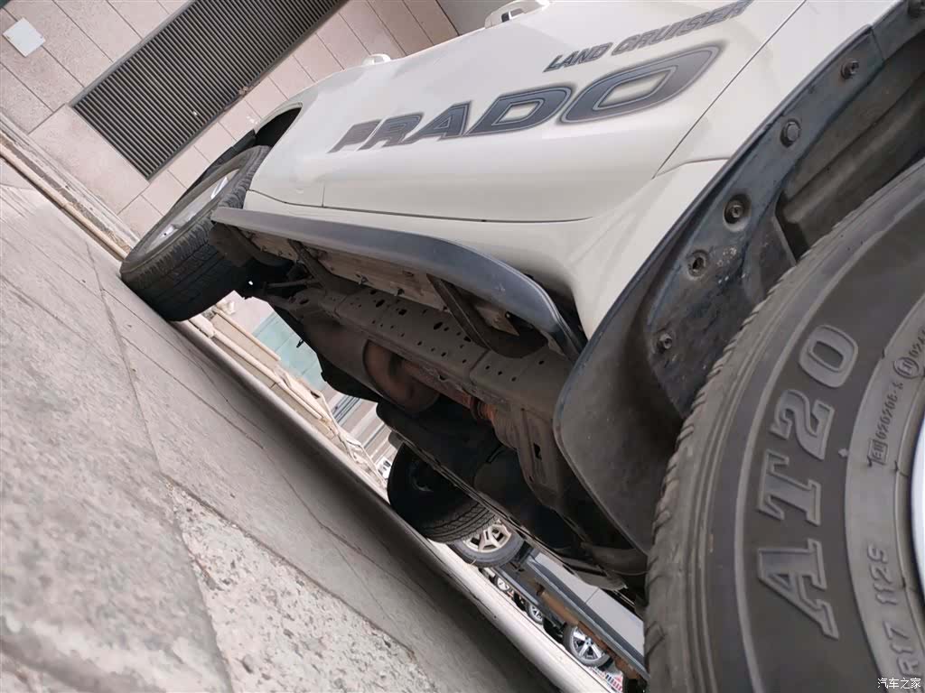 Toyota Prado, 2015 19