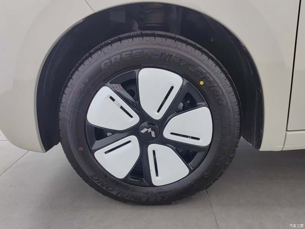 Wuling MINIEV, 2025 17