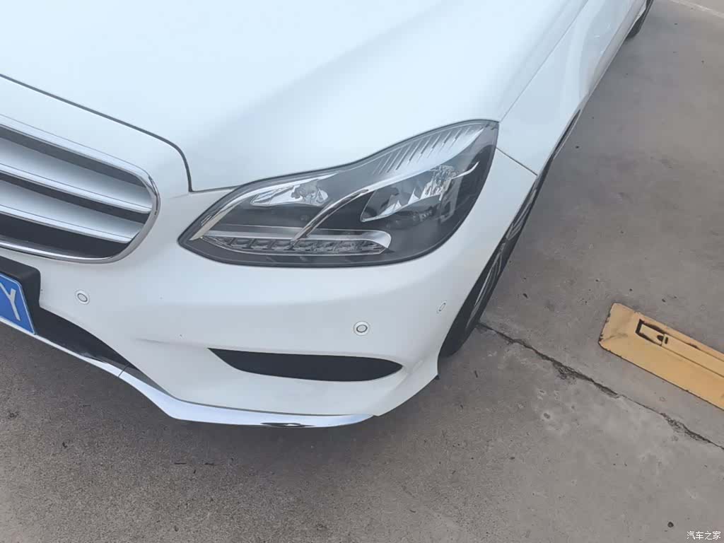 Mercedes-Benz E-Class, 2015 18