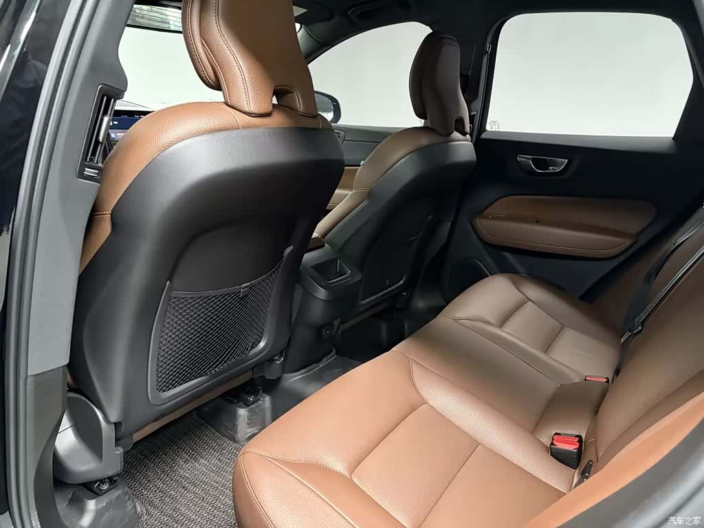 Volvo XC60, 2024 10