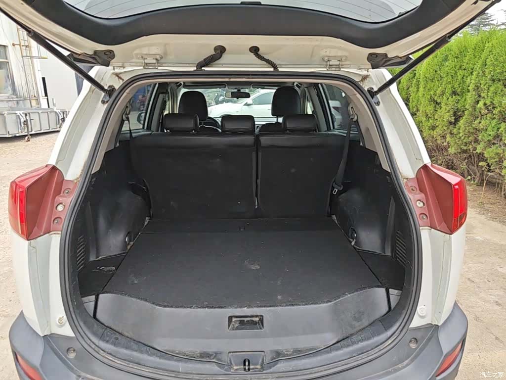 Toyota RAV4, 2016 19