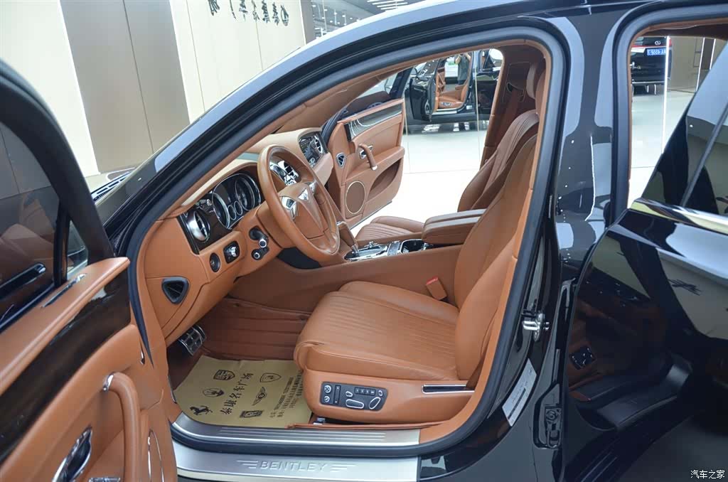 Bentley Flying Spur, 2017 4