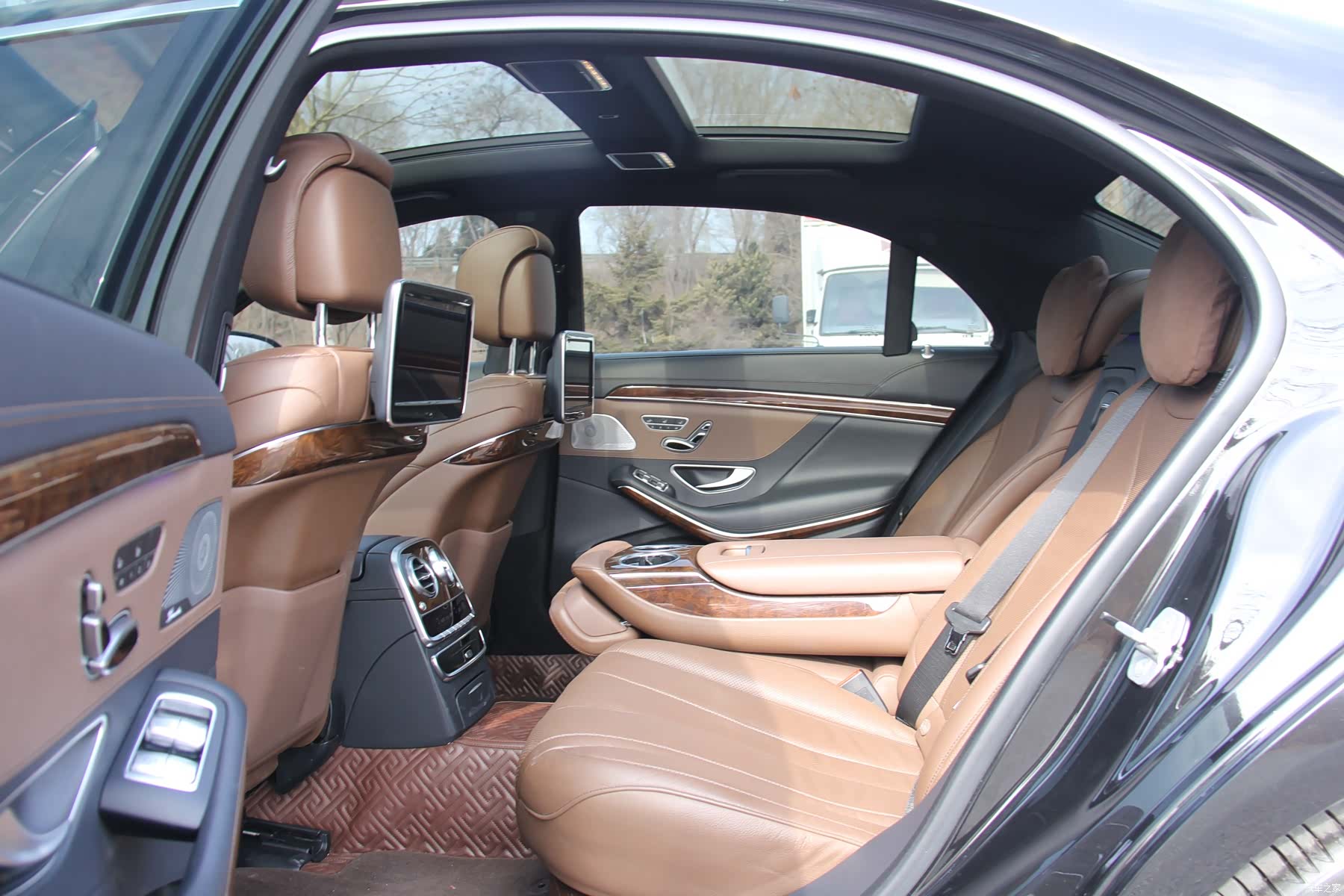Mercedes-Benz S-Class, 2017 12