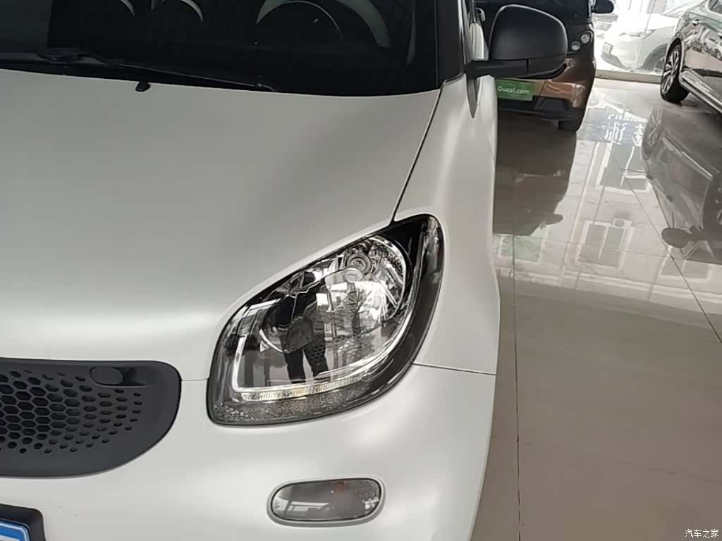 Smart Fortwo, 2018 24