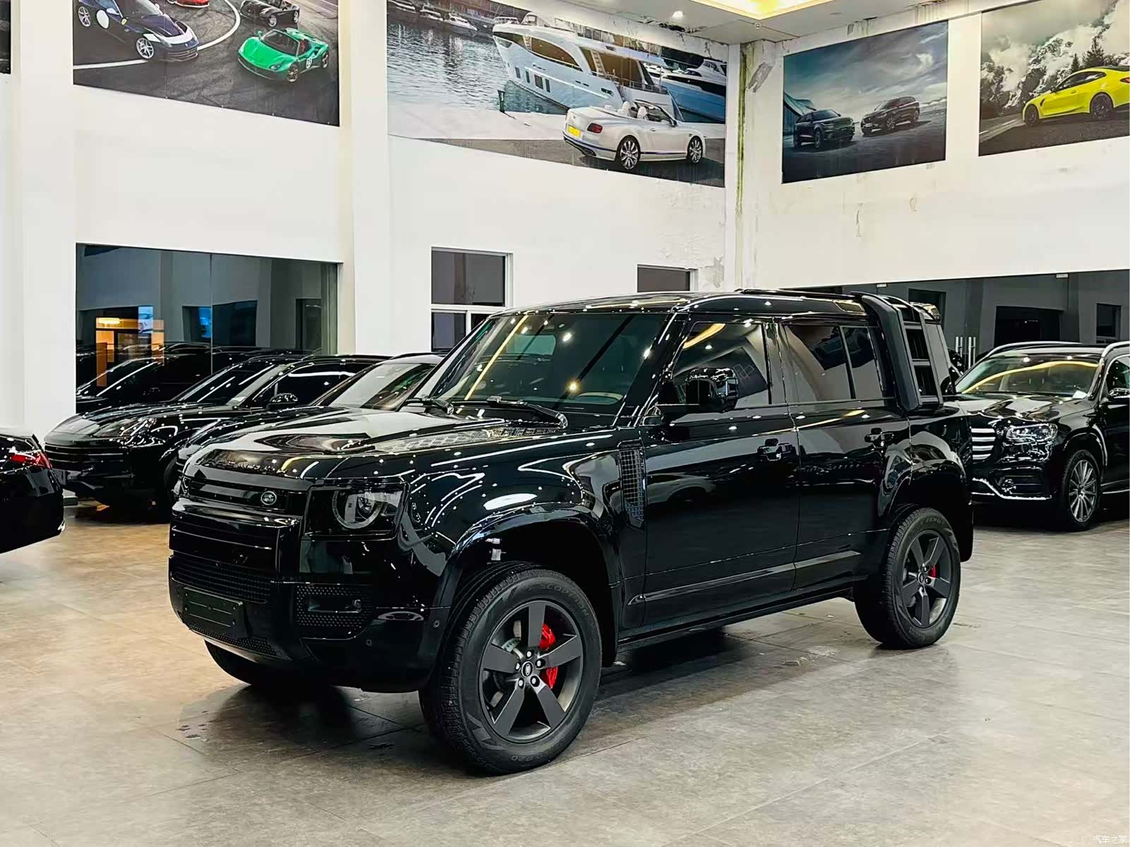 Land Rover Defender, 2026 1