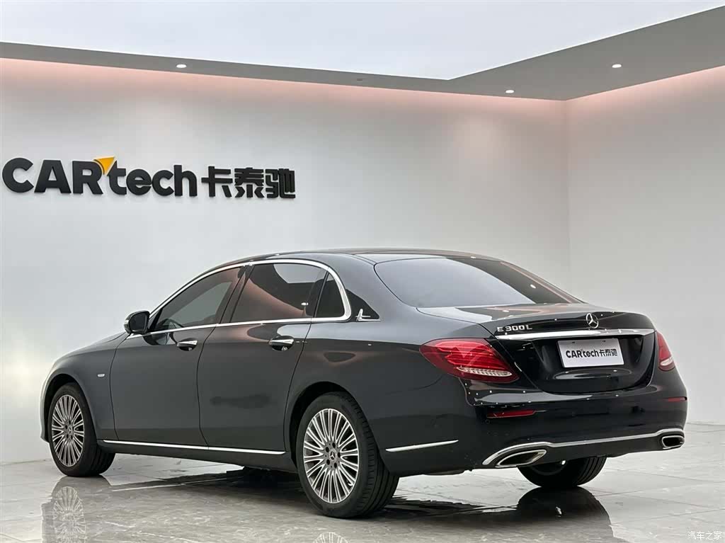 Mercedes-Benz E-Class, 2020 3