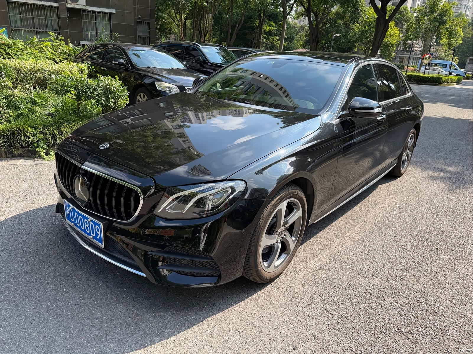 Mercedes-Benz E-Class, 2018 1