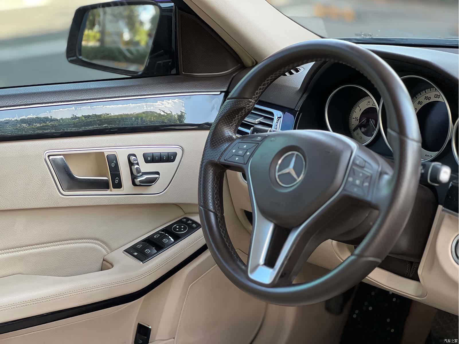 Mercedes-Benz E-Class, 2015 13