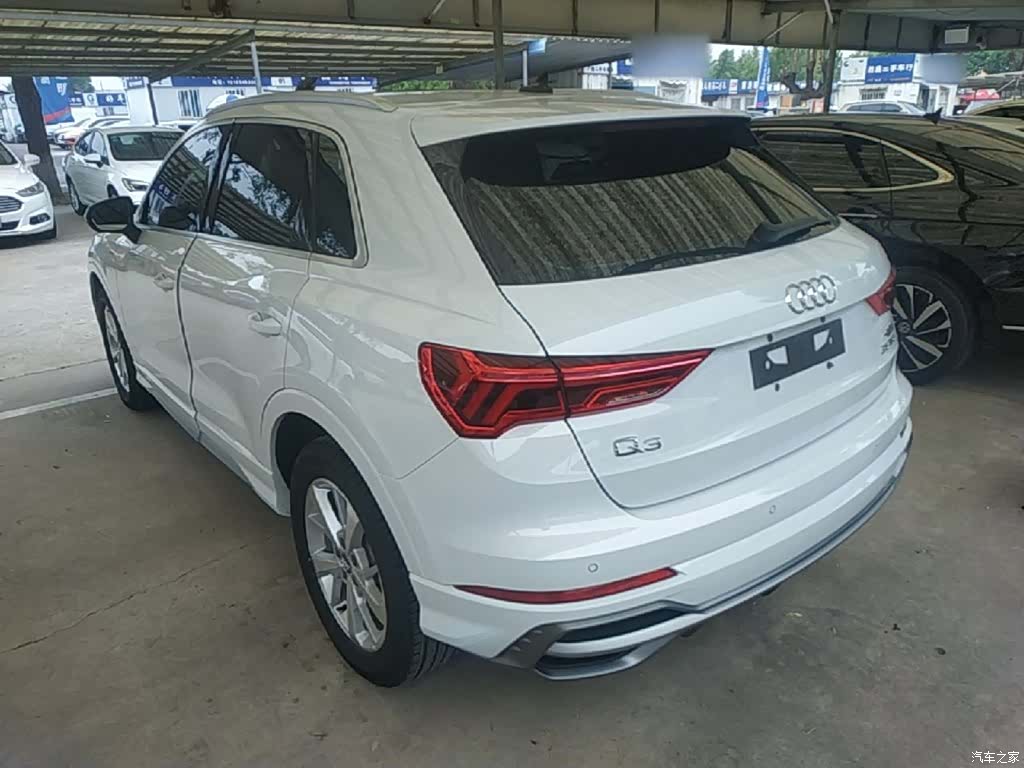 Audi Q3, 2019 все фото
