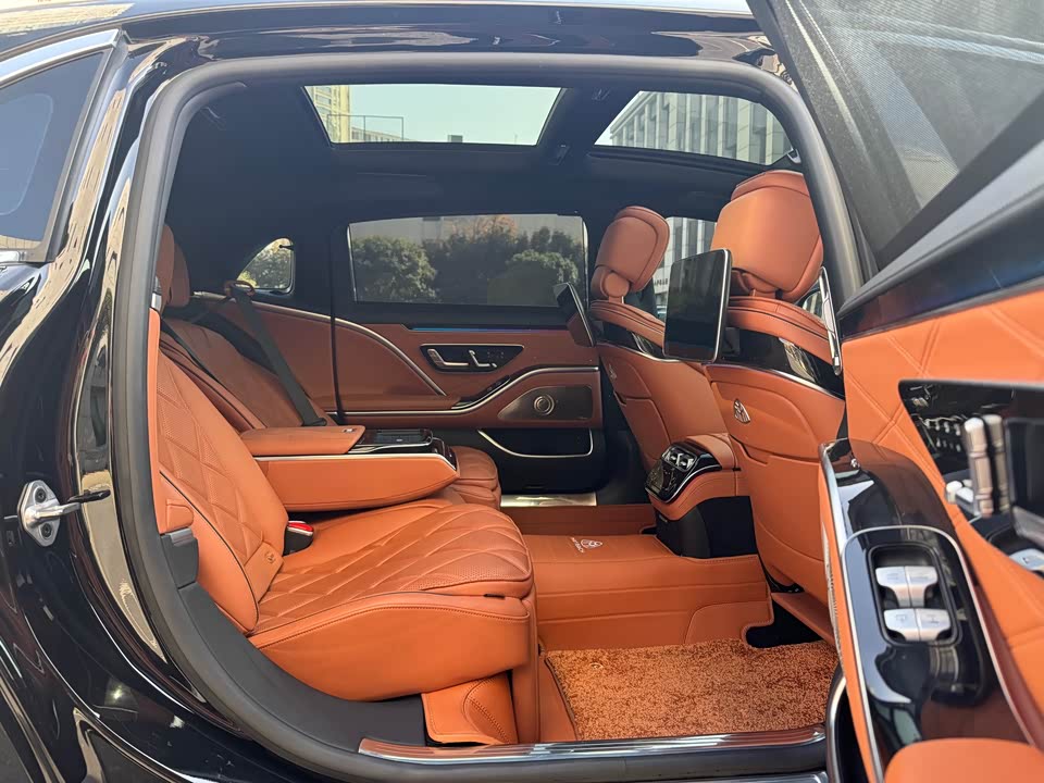 Mercedes-Benz Maybach S-class