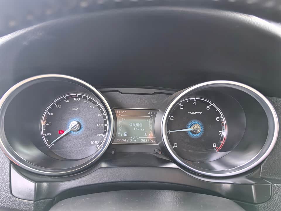 Zotye SR7