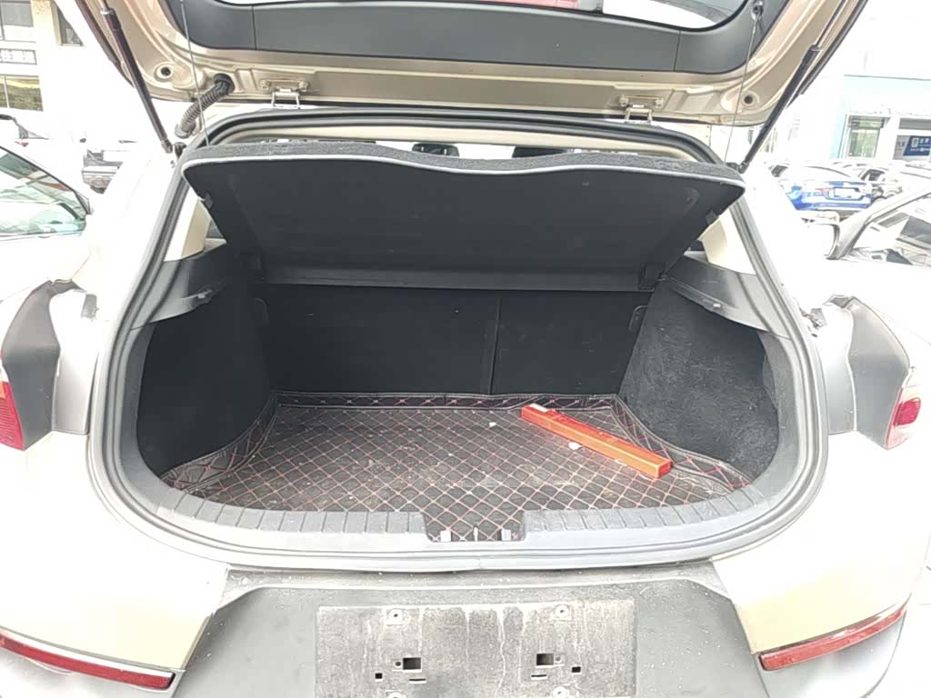Geely Emgrand, 2018 19