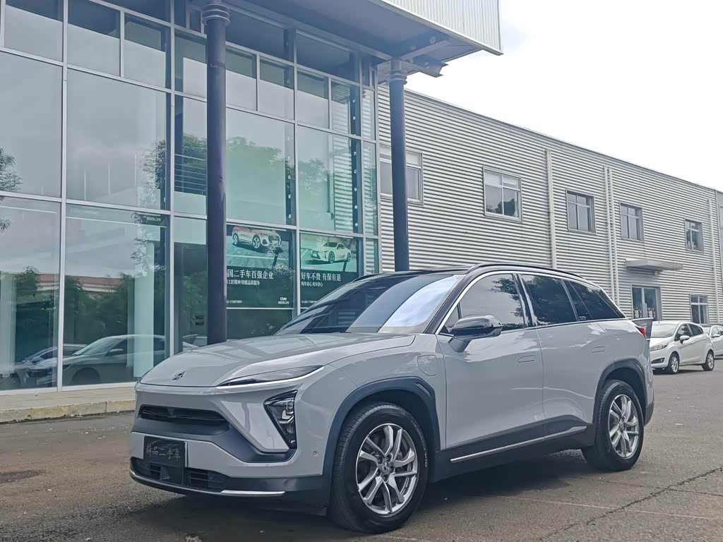 NIO ES6