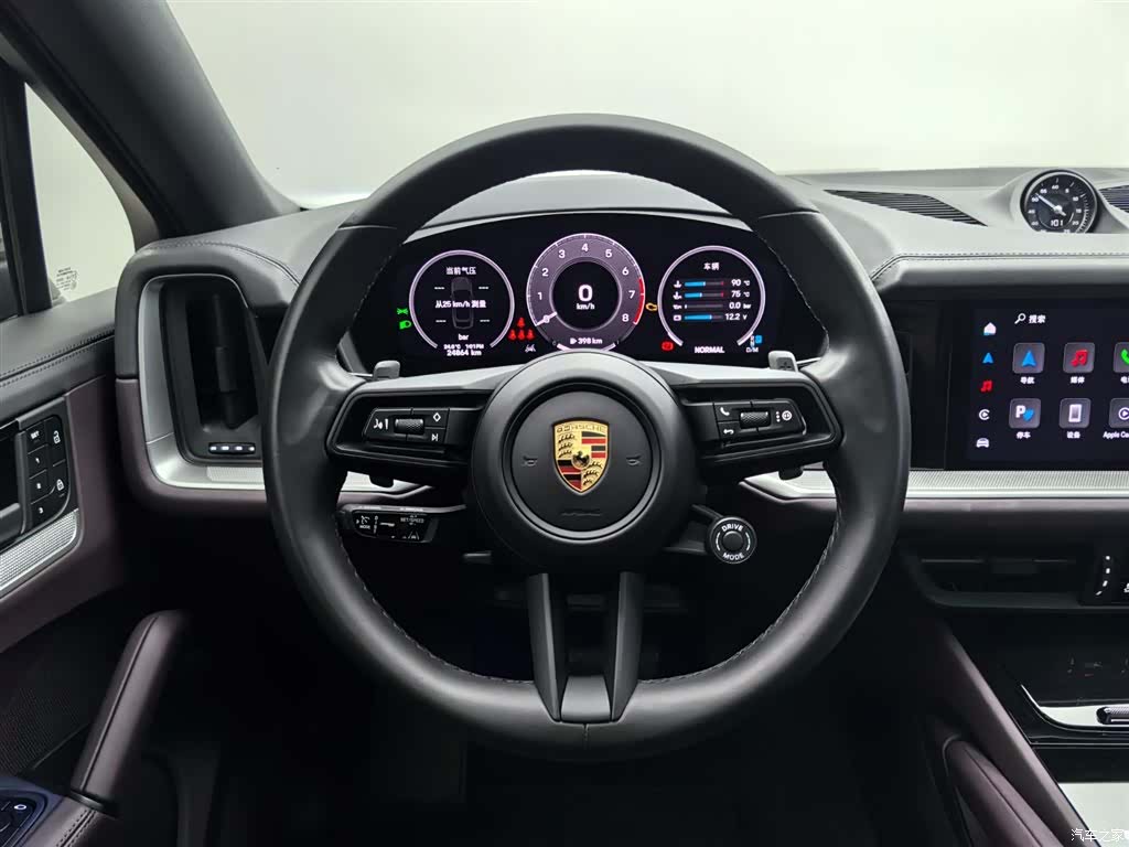 Porsche Cayenne, 2024 11
