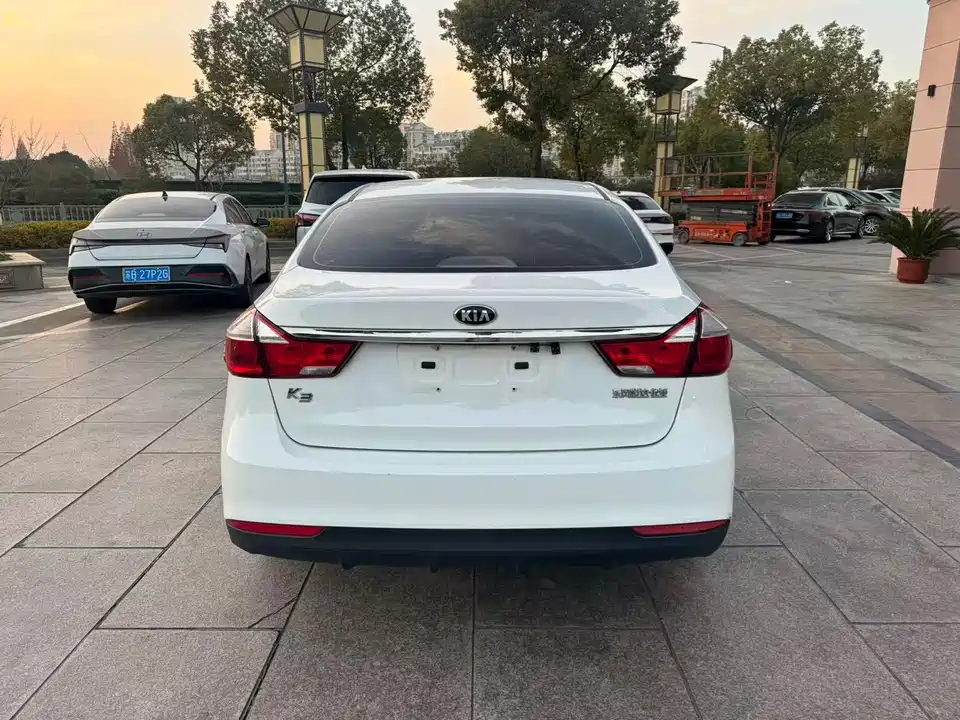 Kia K3
