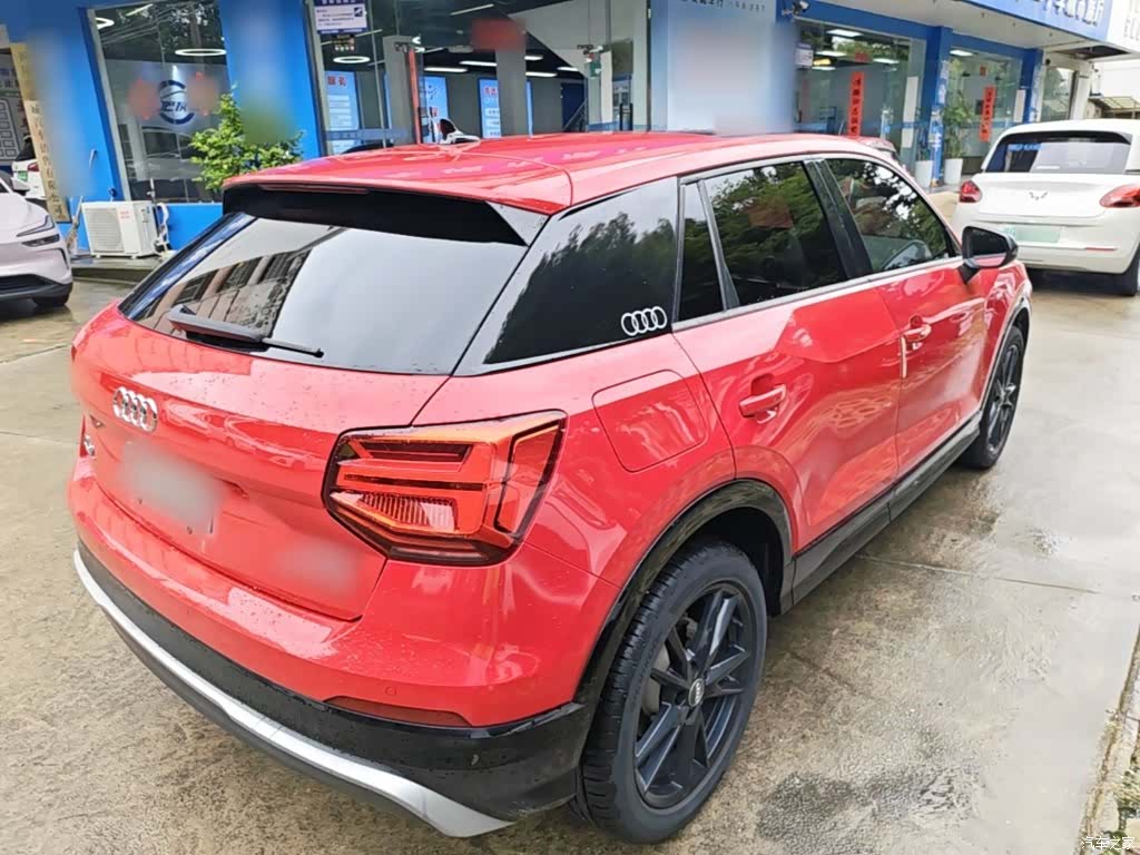 Audi Q2L, 2020 7