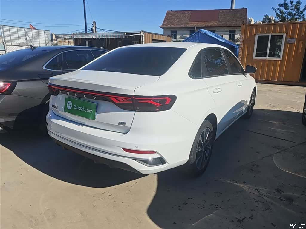 Geely Emgrand, 2025 7