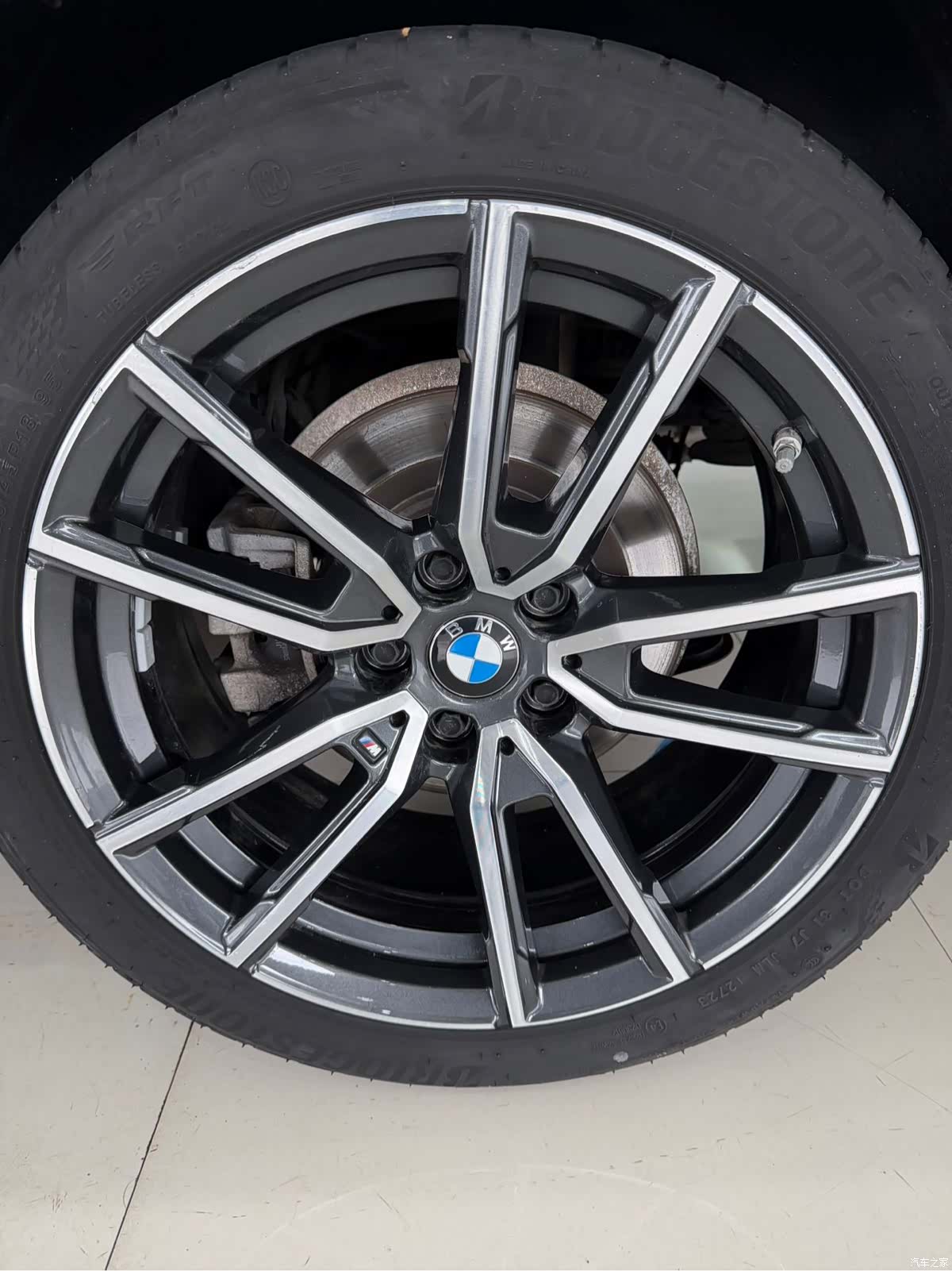 BMW 3 Series, 2023 12