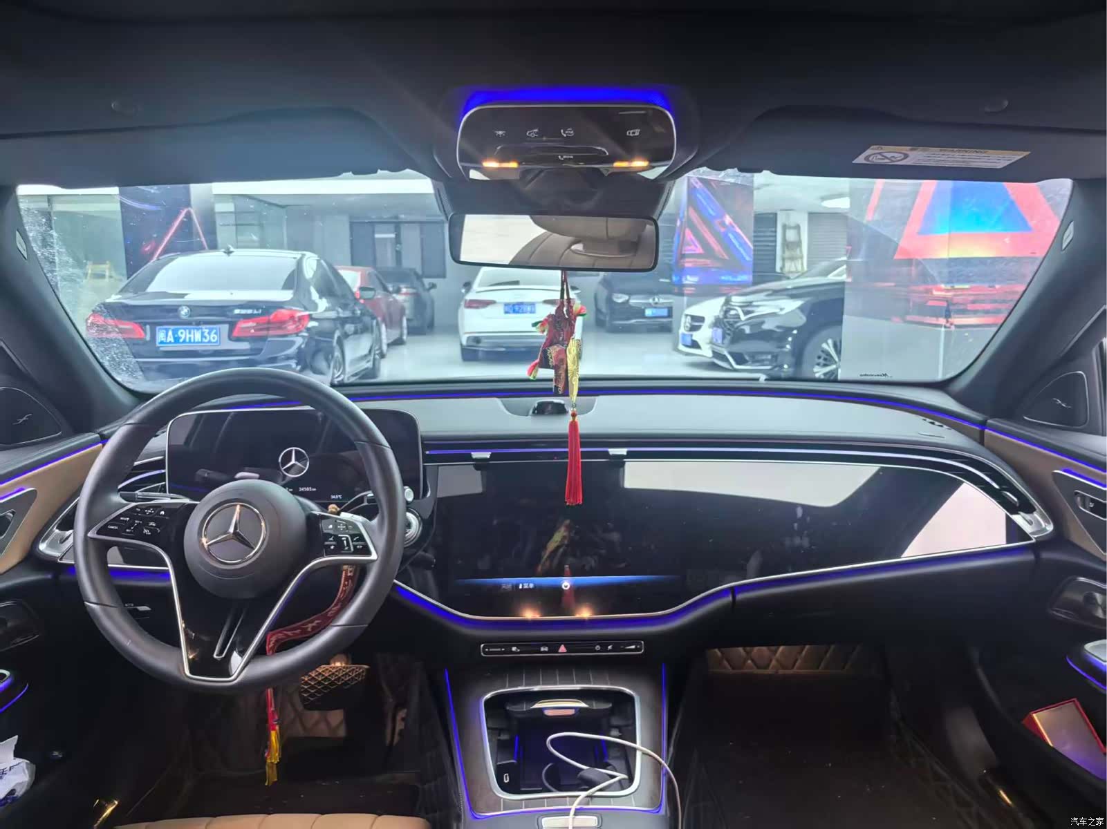 Mercedes-Benz E-Class, 2025 4