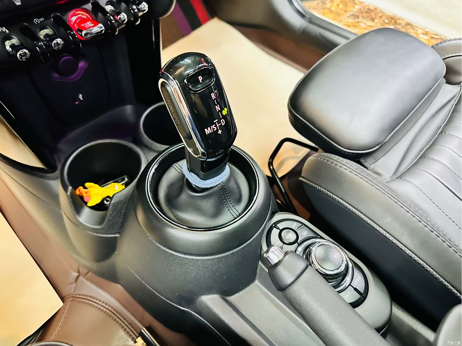 Mini Cooper, 2021 33