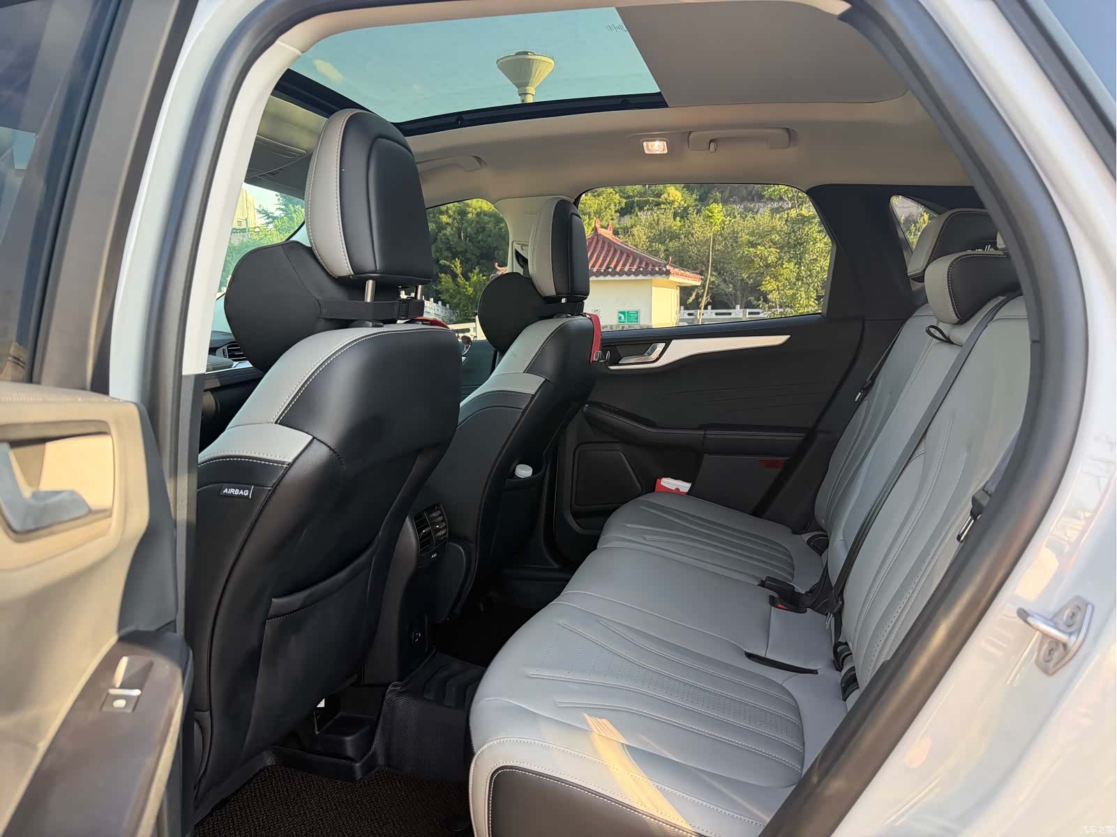 Ford Escape, 2024 9