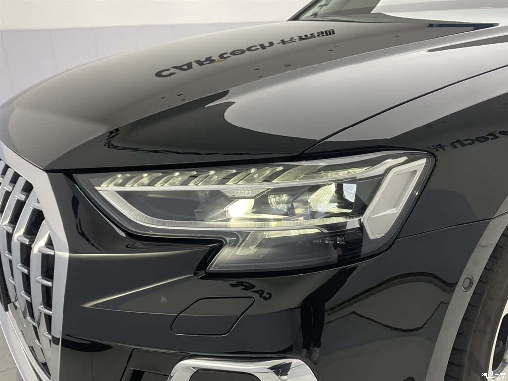 Audi A8L, 2022 9