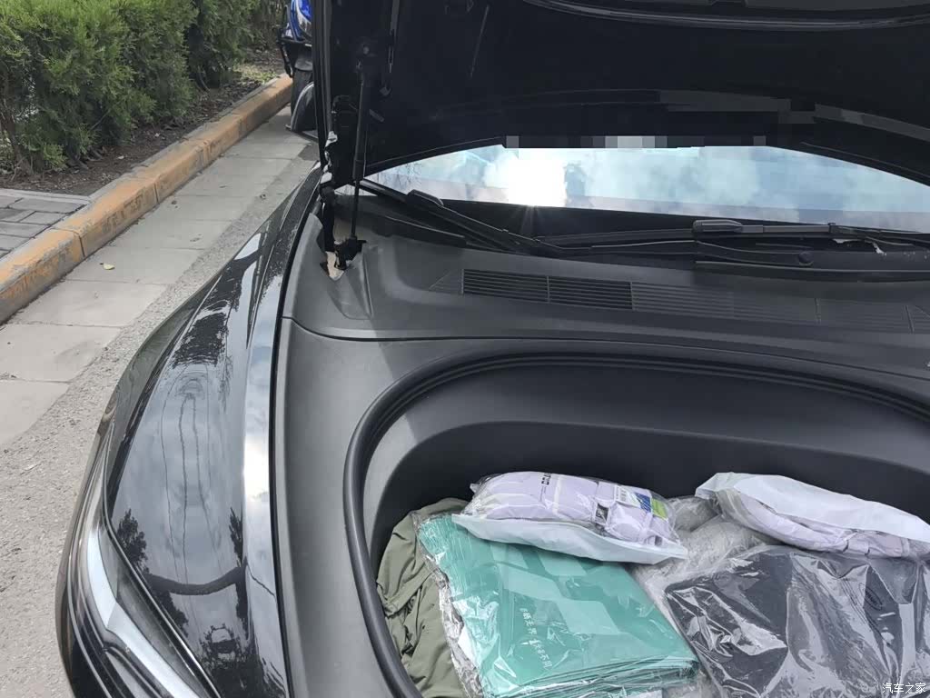 Tesla Model 3, 2023 21