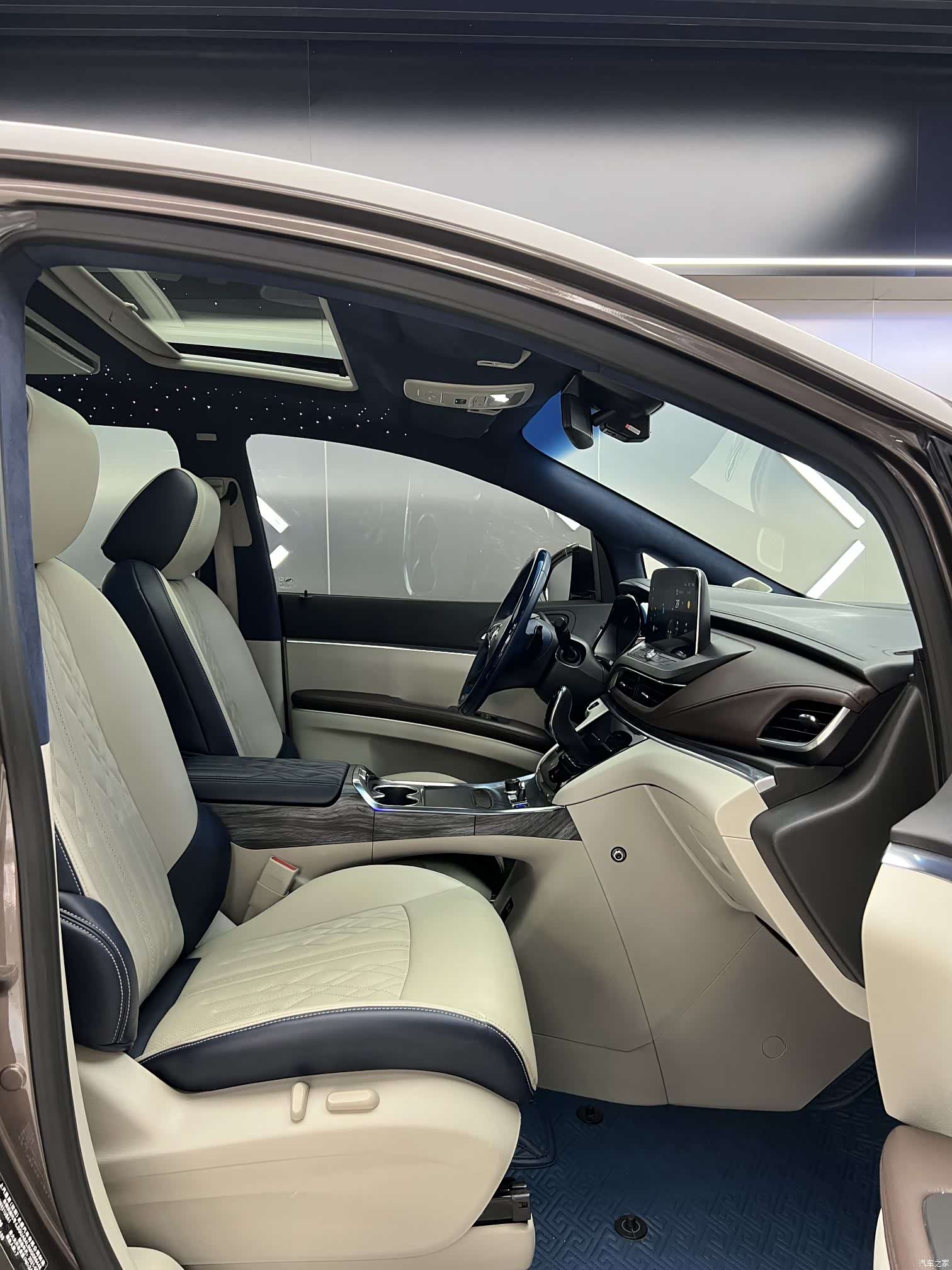 Buick GL8, 2021 27