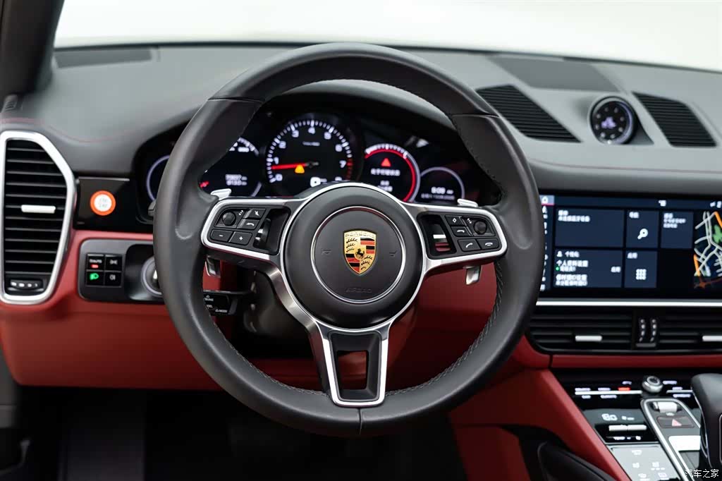 Porsche Cayenne, 2019 11