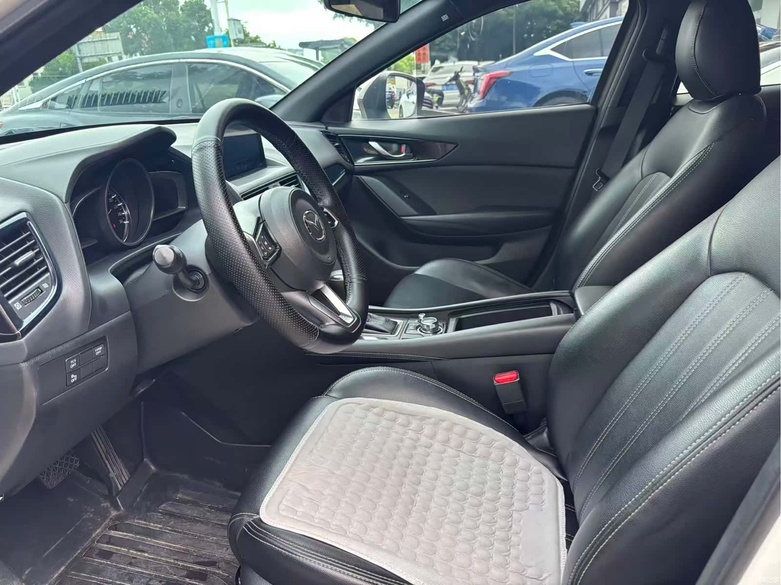 Mazda CX-4, 2021 7