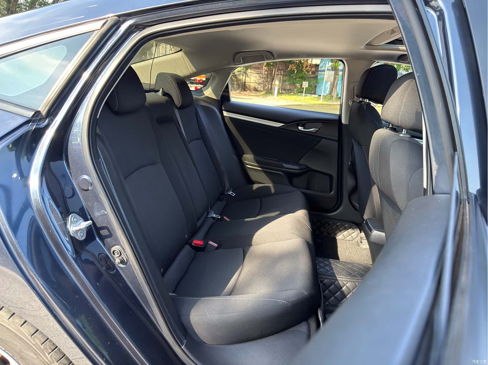 Honda Civic, 2018 16